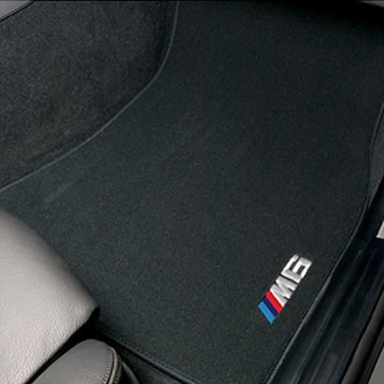 BMW M6 Embroidered Carpeted Floor Mats